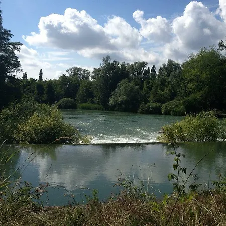 Flo לינה וארוחת בוקר Villaggio del Pescatore